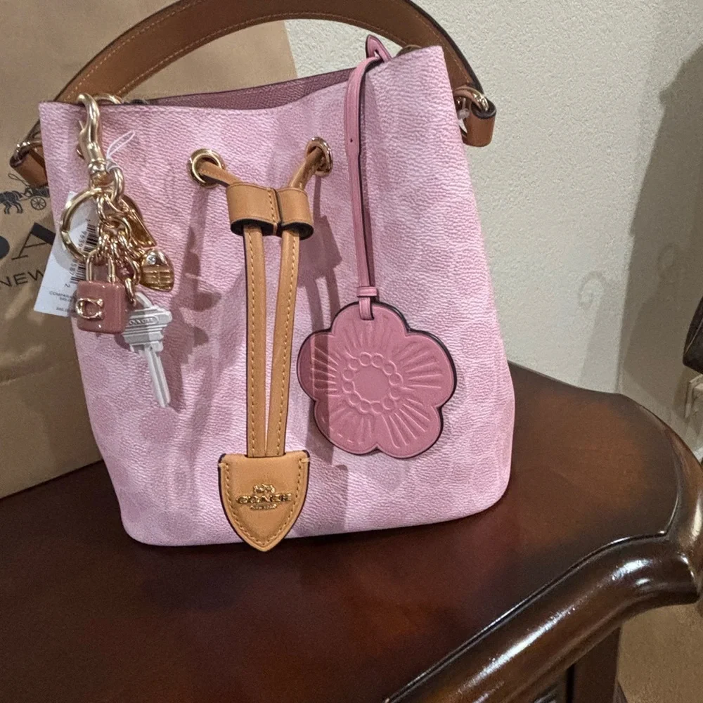 Coach powder Pink Rowan Bucket Bag - Picture 5 of 9